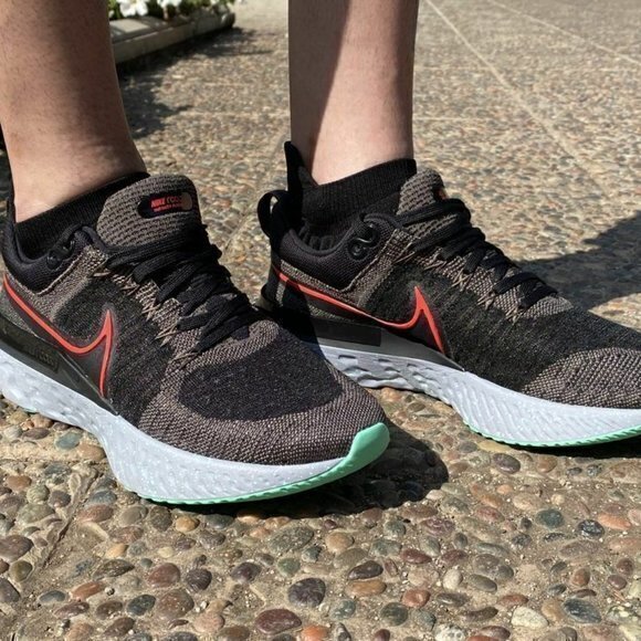 NEW NIKE React Infinity Run Flyknit 2 Running Shoe - Picture 4 of 12